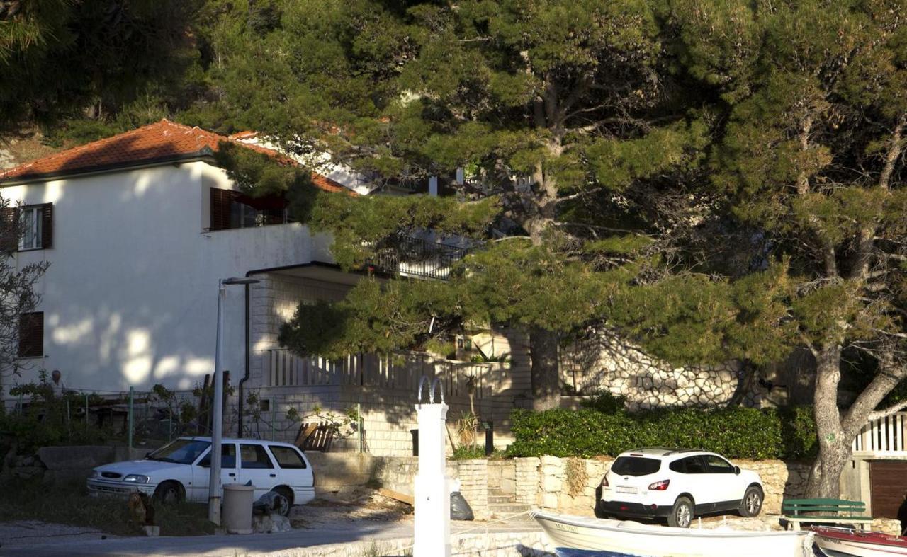 Apartments By The Sea Brela, Makarska - 16065 Extérieur photo